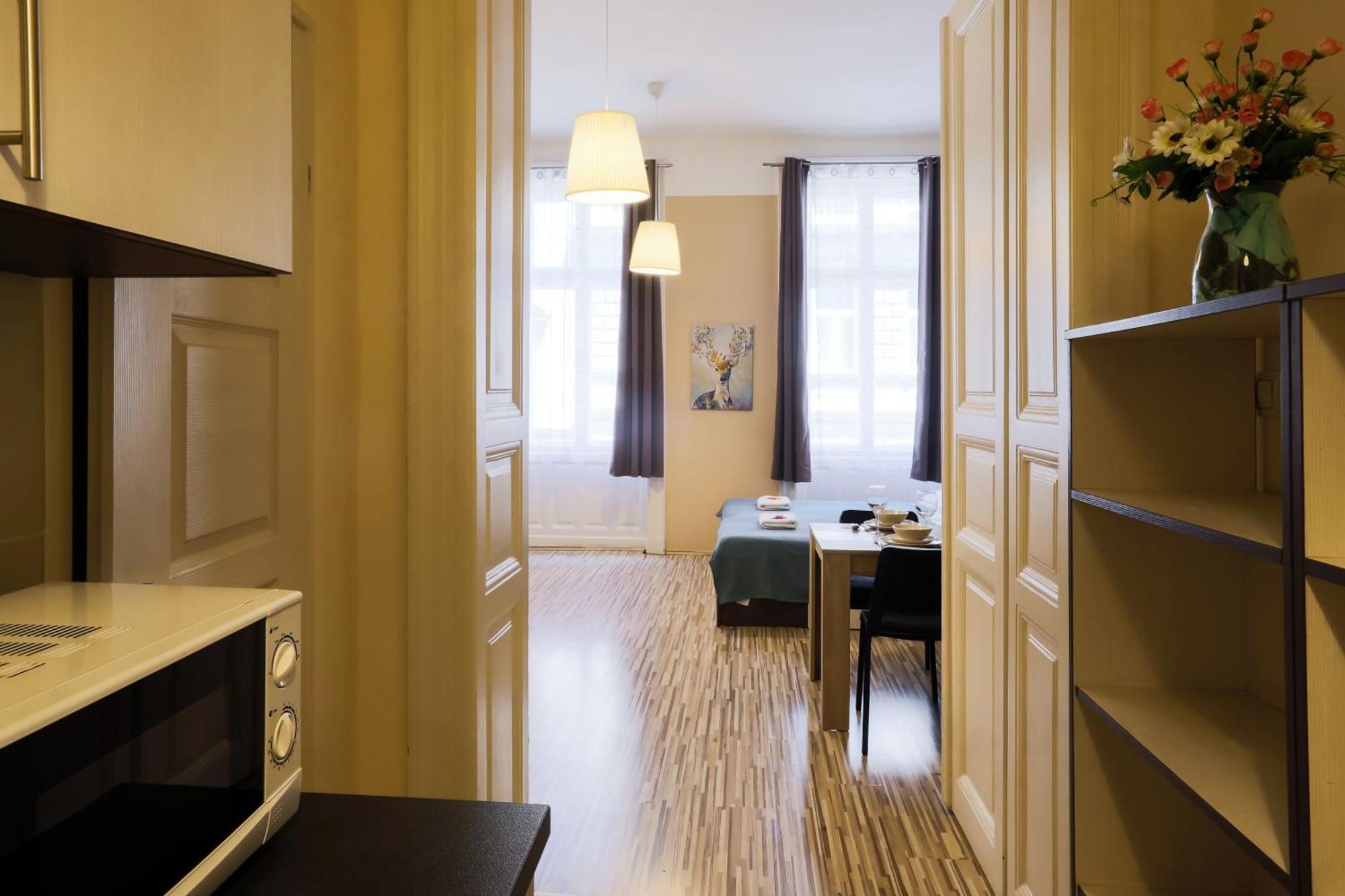 East Station Apartments Budapest Kültér fotó